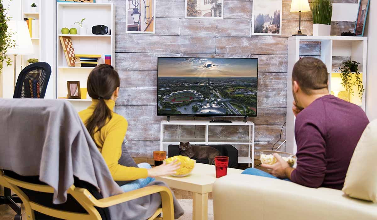How To Watch Movies From Phone To TV Without HDMI - How To Watch Movies From Phone To Tv With Usb